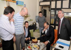 'Halkın hizmetine talibiz'